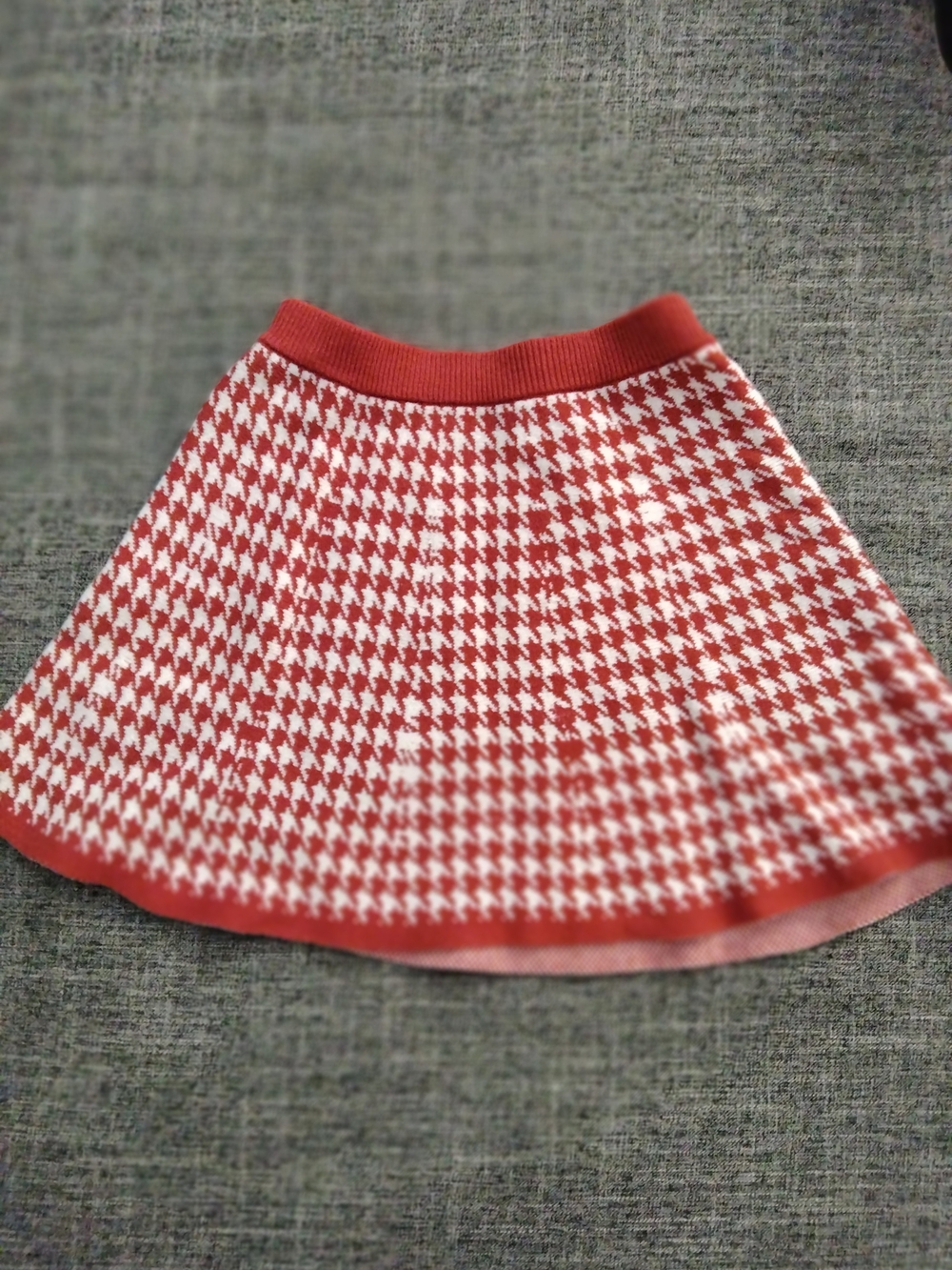 Red and White Houndstooth Knit Skirt - Women's